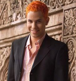 jose christian chavez garza s-a nascut la data de 7 august 1983 in mexic. este un tanar actor si